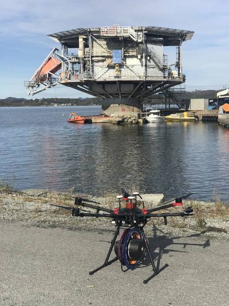 Concepto de sonar de inmersión de Birdview. Foto de Olav Bruset.