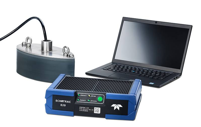 Echotrac E20 com laptop e transdutor (Imagem: Teledyne Marine)