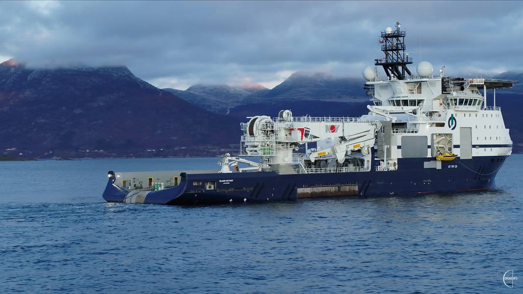 Island Offshore recibió hoy Island Victory, un nuevo buque de instalación en alta mar, en VARD Langsten. Foto: Isla Offshore / Droneinfo