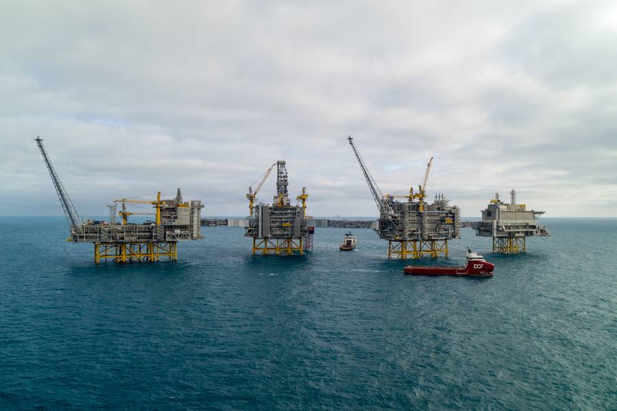 La producción de petróleo y gas continuará ocupando un lugar en la futura imagen energética. El mega campo Johan Sverdrp ha esperado reservas recuperables de 2.7 billones de barriles de petróleo equivalente y el campo completo puede producir hasta 660,000 barriles de petróleo por día en el pico. Alimentado con electricidad de la costa, el campo tiene emisiones récord de CO2 por debajo de 1 kilogramo por barril. (Foto: Equinor)