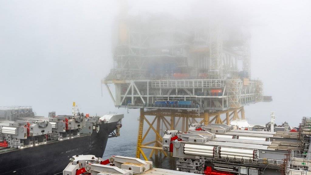 O topside de 22.000 toneladas para a plataforma de perfuração instalada no campo de Johan Sverdrup. (Foto: Bo B. Randulff / Equinor ASA)