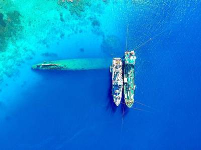 (Foto da Marinha dos EUA por LeighAhn Ferrari)