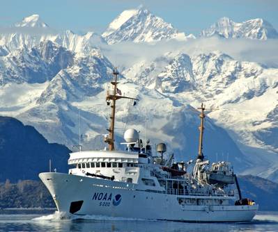 Foto del archivo: NOAA Ship Fairweather en marcha en Alaska (Foto: NOAA)