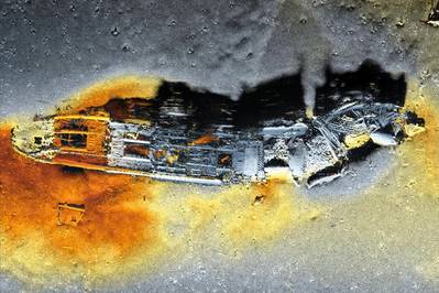 HISAS 1032 صورة Sonar الفتحة الاصطناعية من غرق السفينة التي تم جمعها من قبل نظام HUGIN AUV. (الصورة: كونجسبرج البحرية)