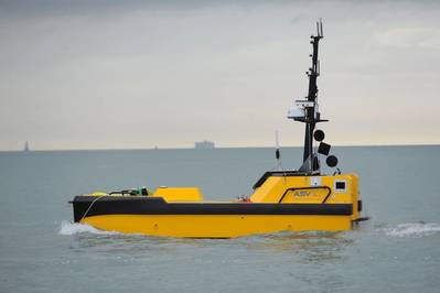 L-ASV's C-Worker 7 عبارة عن سفينة مستقلة متعددة الطبقات من فئة العمل مناسبة للمهام البحرية والساحلية. (الصورة: Business Wire)