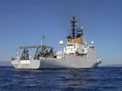 A embarcação de pesquisa da OTAN, com capacidade para 3.100 toneladas e 305 pés, NRV Alliance, tem sido uma plataforma líder para pesquisas acústicas subaquáticas em benefício das marinhas da OTAN. Foto: NATO CMRE
