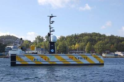 Um exemplo de um navio não tripulado, o Navio de Superfície Não Tripulada do SEA-KIT, USV Maxlimer Maldon, é capaz de implantar e recuperar uma embarcação submersível autônoma. SEA-KIT é finalista da competição X-Prize da Shell Ocean Discovery (Foto: MCA)