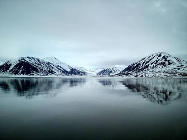 在一个高于80度纬度的地区，Fugro正在收集挪威当局测绘计划MAREANO的高海底数据。 （照片：Fugro）