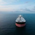 India Loads LPG onto Its Empty Vessels Stranded in the Gulf