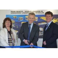 From left to right: Agneta Kammeby, Chairman; GörgenJohanssen, Head of Dynamics; Jon Robertson, Managing Director. Photo: Saab Seaeye