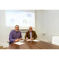Left: Simon Gillet, CEO, Wave-tricity and Stewart Graves, managing director, Mainstay Marine Solutions (Photo: Mainstay Marine Solutions)