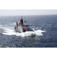 Polarstern in open Water (Photo: Alfred Wegener Institute / Folke Mehrtens)
