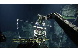 Figure 1. Ocean Networks Canada’s hydrophone and Dalhousie University’s Deep Acoustic Lander are used to monitor hydrothermal vents. Brendan Smith and his Ph.D. advisor, Prof. David Barclay, used hydrophones operated by Ocean Networks Canada in the Pacific Ocean and the European Multidisciplinary Seafloor and water column Observatory in the Atlantic Ocean to monitor two vents on the seafloor. 
Photo: Ocean Networks Canada
