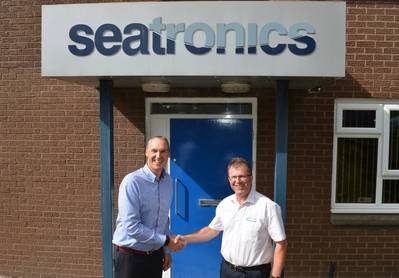 (L-R) Phil Middleton, Seatronics Group MD, with Andy Williamson from Underseasense (Photo: Seatronics)