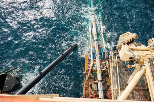 Castoro Sei pipelay activity during shore pull operations in the summer of 2020 / Credit: TAP