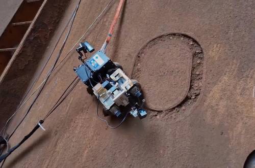 The wall climbing robot for ship inspection and maintenance (Credit: Screenshot/Video by MOL)