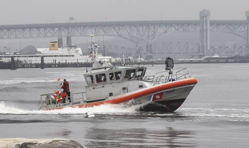 (U.S. Coast Guard Photo courtesy of Research and Development Center)