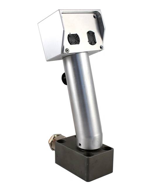  Customizable, Submersible joysticks and controls 