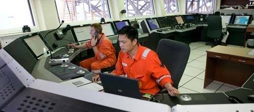 Drilling Control Centre: Image courtesy of Kongsberg