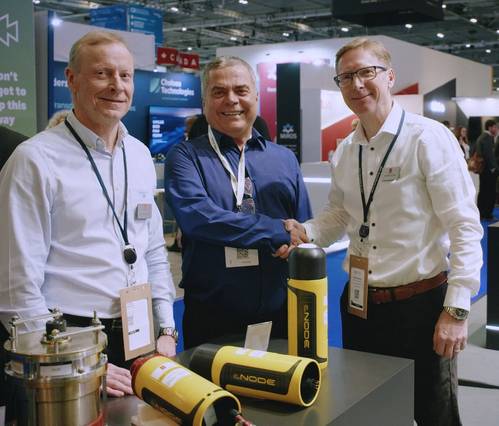 [L to R]: Jan Erik Faugstadmo, VP Positioning and Communication, Kongsberg Discovery; Donizeti Carneiro, Commercial Director, Corcovado; Spencer Collins, VP Sales Underwater Positioning, Kongsberg Discovery. image courtesy Kongsberg Discovery
