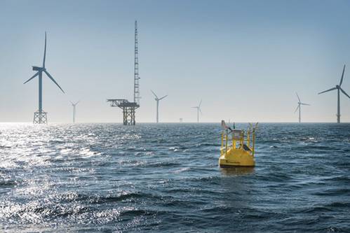 The Fraunhofer IWES’ LiDAR wind-measuring buoy was installed near the FINO1 meteorological mast. The buoy measures wind speeds at heights of 40-200 m.