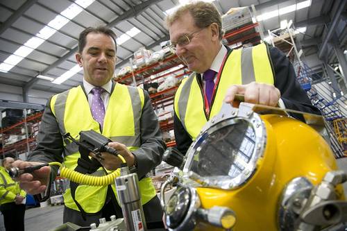 Howard Woodcock, chief executive at Bibby Offshore and Secretary of State for Scotland David Mundell at The Hangar (Photo: Bibby Offshore)