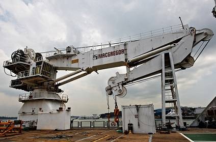 MacGregor crane detail on the MPSV Bourbon Evolution 802, multi-purpose supply vessel of the Bourbon Evolution 800 series in Singapore