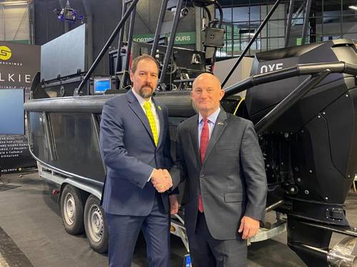 L to R: Michael Gordon Johnson and David ‘Chip’ Wasson (Credit: Sea Machines Robotics)
