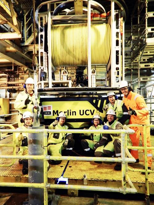 IKM mobilization crew and Statoil representatives after installation at Snorre B (Photo: IKM Subsea)