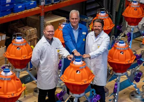 Norske Shell’s HSE Advisor, Mats Hauge, Sonardyne’s Senior Project Manager, Nick Street and Norske Shell’s Senior Project Surveyor, Tomas Frafjord, inspect the first batch of Fetch PMTs heading to the Ormen Lange field. (Photo: Sonardyne)