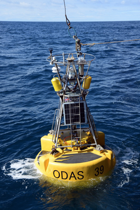 THE PAP Observatory buoy on the ocean surface (Photo: NOC)