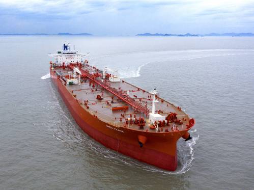 ONEX Peace, an Aframax tanker built by Hyundai Samho Heavy Industries and delivered to its owner ONEX, has become the world’s first merchant ship to receive DNV’s SILENT-E notation.. Photo courtesy: HSHI