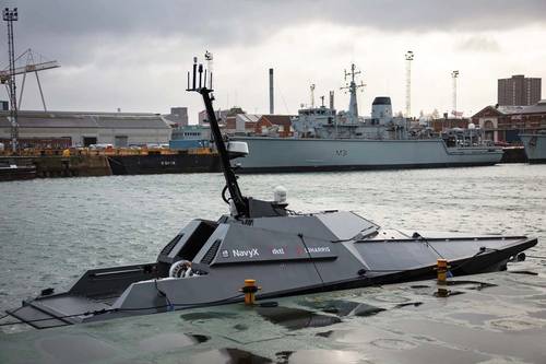 (Photo: LPhot Bradley / Royal Navy)