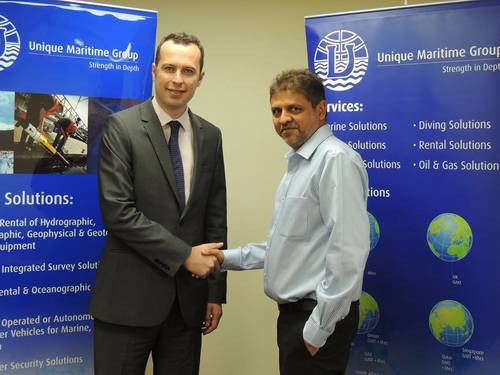 Left to right: Martin Somerville from BWE Shaking Hands with Harry Gandhi, CEO of UMG on this new partnership