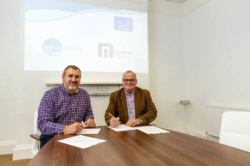 Left: Simon Gillet, CEO, Wave-tricity and Stewart Graves, managing director, Mainstay Marine Solutions (Photo: Mainstay Marine Solutions)