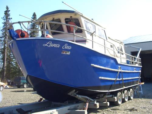 Survey Vessel 'Luna Sea': Photo credit TerraSond