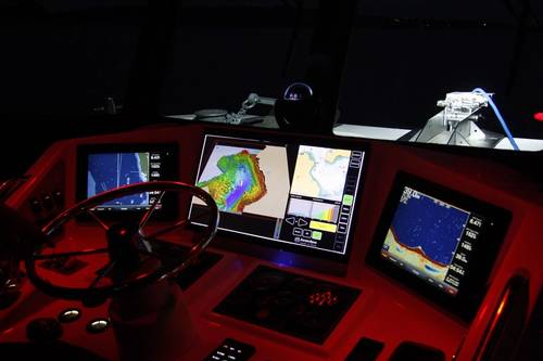 Vessel equipment specifiers from across Europe witnessed first-hand the capabilities of Sonardyne’s NOAS as an important new aid to vessel navigation and underwater obstacle avoidance (Photo: Sonardyne)