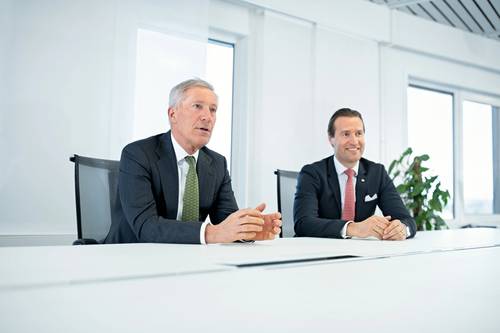 From left: Wilhelmsen’s Jan Eyvin Wang (Executive VP New Energy) and Espen Gjerde (VP Strategy and M&A). Photo: Wilhelmsen Group/Hans Fredrik Asbjørnsen.