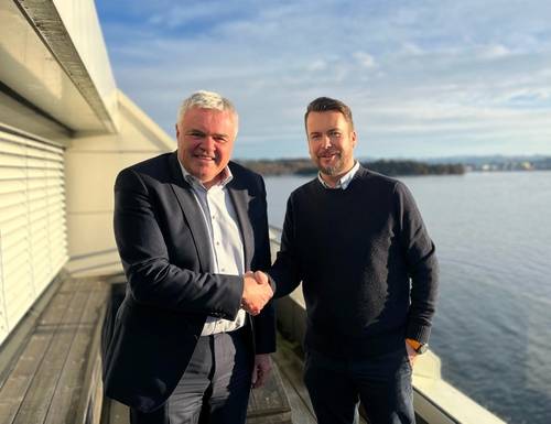 Øyvind Mikaelsen, CEO of DeepOcean (left) and Stig Arne Nordli Andersen, CEO of Btwn (right) (Credit: DeepOcean)