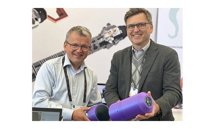 Blue Logic's COO, Helge Sverre Eide & Hydromea's CEO, Igor Martin (Source: Hydromea)