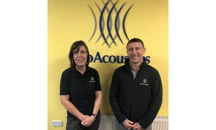 L to R: Linda Dowdeswell, Director and co-owner of GeoAcoustics, and Paul Stone, General Manager at GeoAcoustics (Credit: GeoAcoustics)