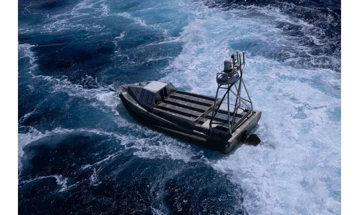 A U.S. Navy Global Autonomous Reconnaissance Craft (GARC) maneuvers in the Atlantic Ocean during UNITAS 2025, the 66th iteration of the world’s longest-running multinational maritime exercise. (Official U.S. Navy photo)