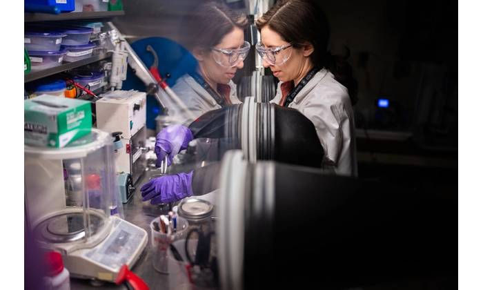 Sandia National Laboratories electrochemist Aliya Lapp prepares a sample of upcycled lithium battery cathode for testing. (Photo by Craig Fritz)
