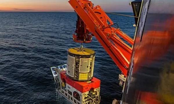 https://images.marinetechnologynews.com/images/maritime/w800/credit-helix-173403.jpg