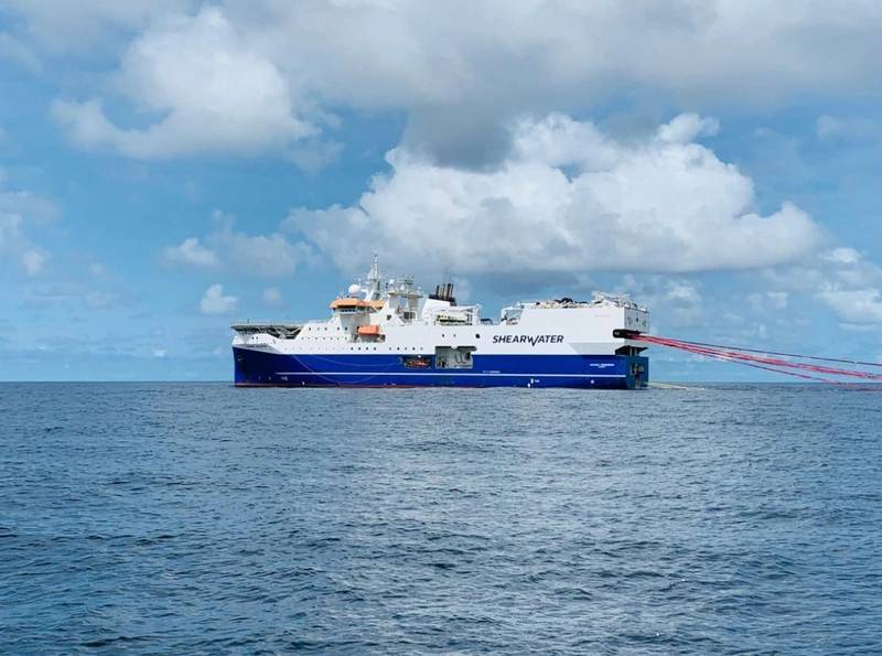 https://images.marinetechnologynews.com/images/maritime/w800/credit-shearwater-171628.jpg