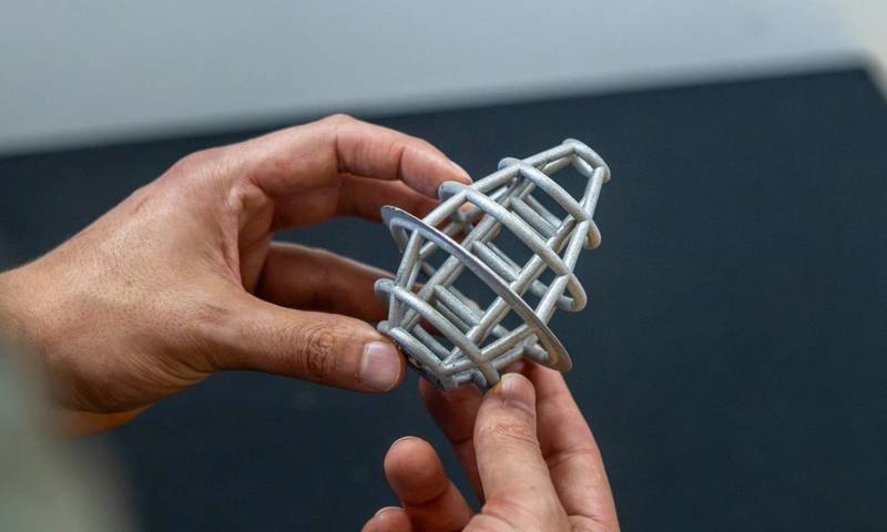 Floating Titanium Lattice Outperforms Steel and Plastic for Marine Use - News Directory 3