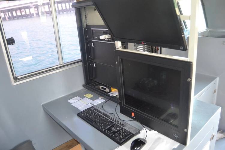 EM 2040 data acquisition console onboard vessel (Photo courtesy of Unique Maritime Group)