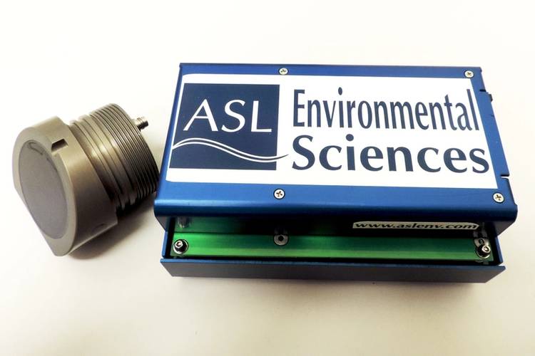 Angled 200kHz transducer for ECOPuck glider hull and AZFP electronics (Photo: ASL Environmental Sciences)
