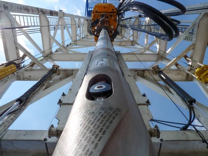 Baker Hughes FASTrakTM  LWD Fluid Analysis Sampling and Testing Service