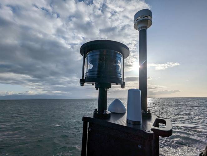BuoyCam Hardware on the Coast in British Columbia Canada.
Credit MarineLabs